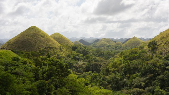 Land and Life: Feudalism and Environmental Change in the Philippines